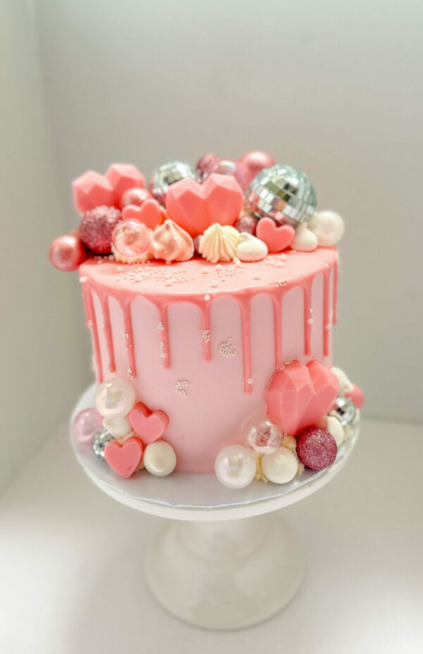 Barbie PINK Cake - Image 2