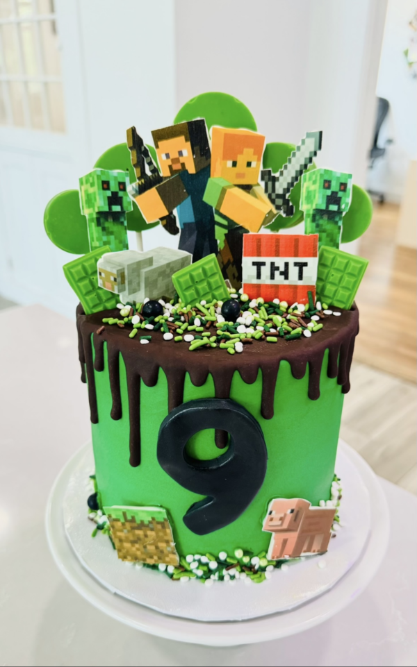 Minecraft Cake
