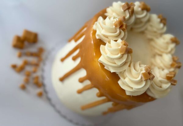 Salted Caramel Cake - Image 2