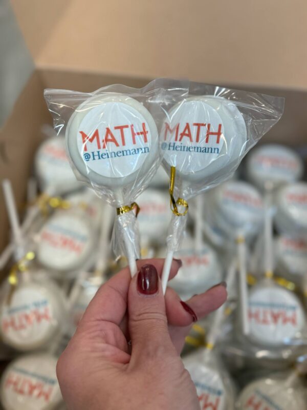 Logo Disc Cake Pops
